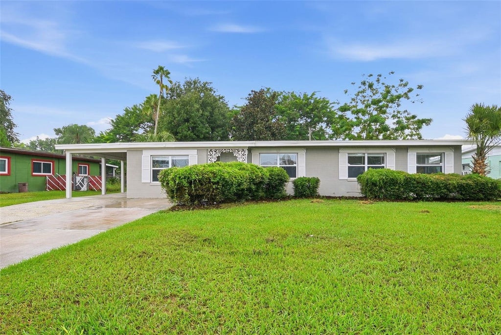 Photo of 2210 Beatrice Drive, Orlando, FL 32810 (MLS # O6448481)