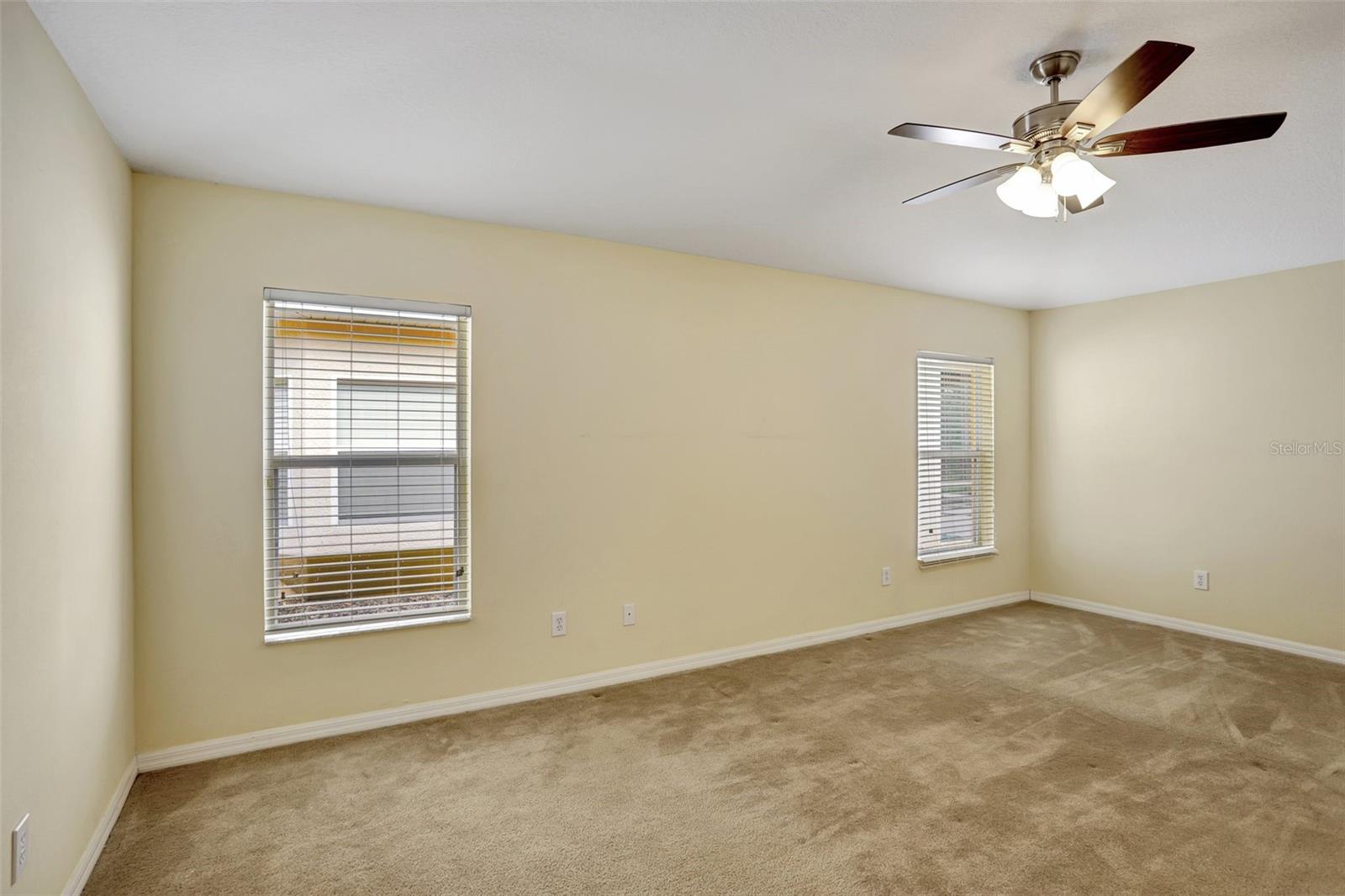 WATERSONG PH 01 - Residential