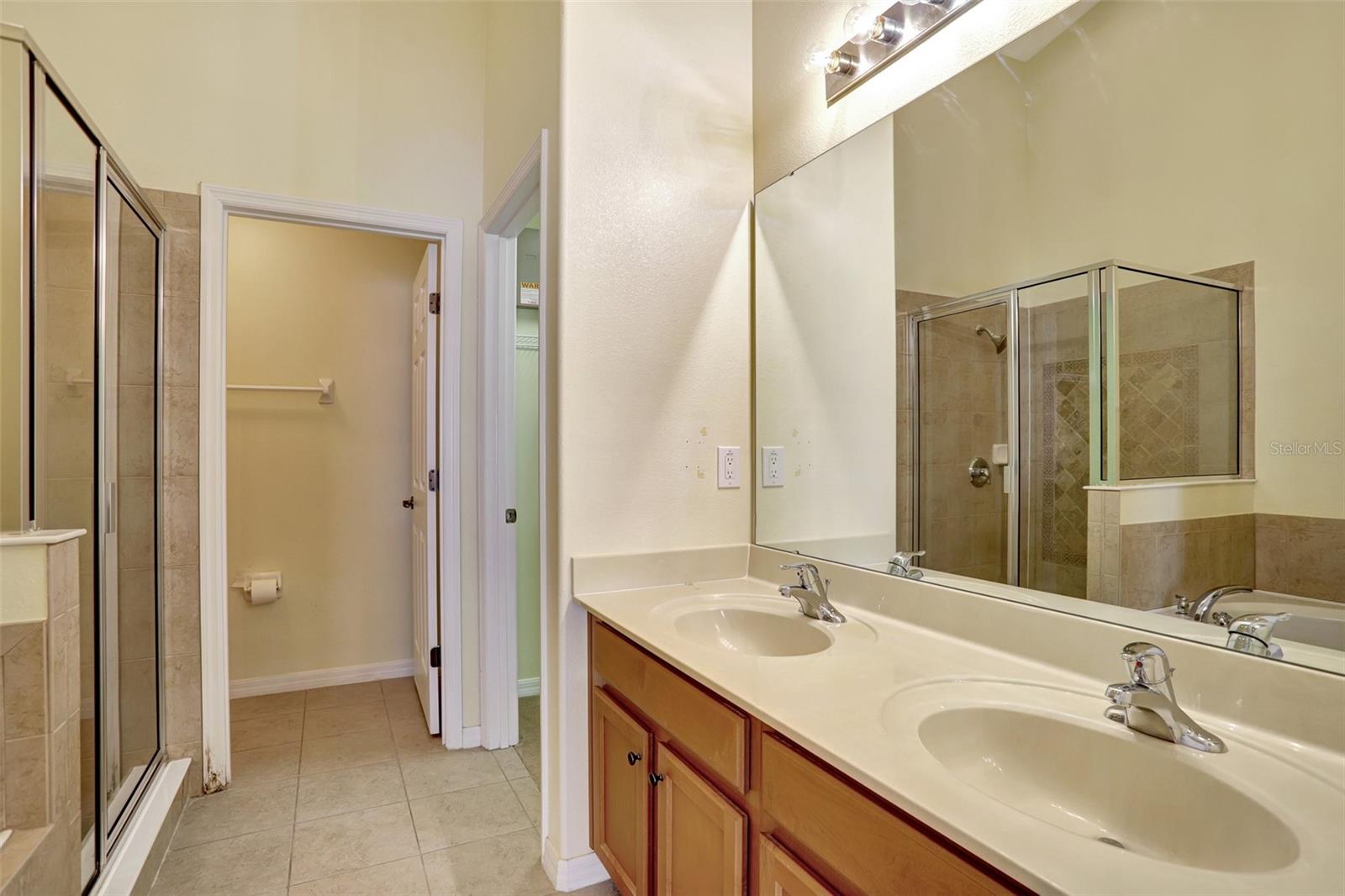 WATERSONG PH 01 - Residential