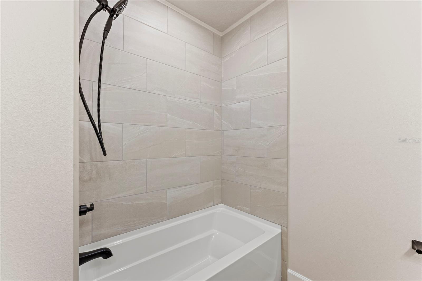 PORT MALABAR UNIT 31 LOT 26 BLK 1525 - Residential