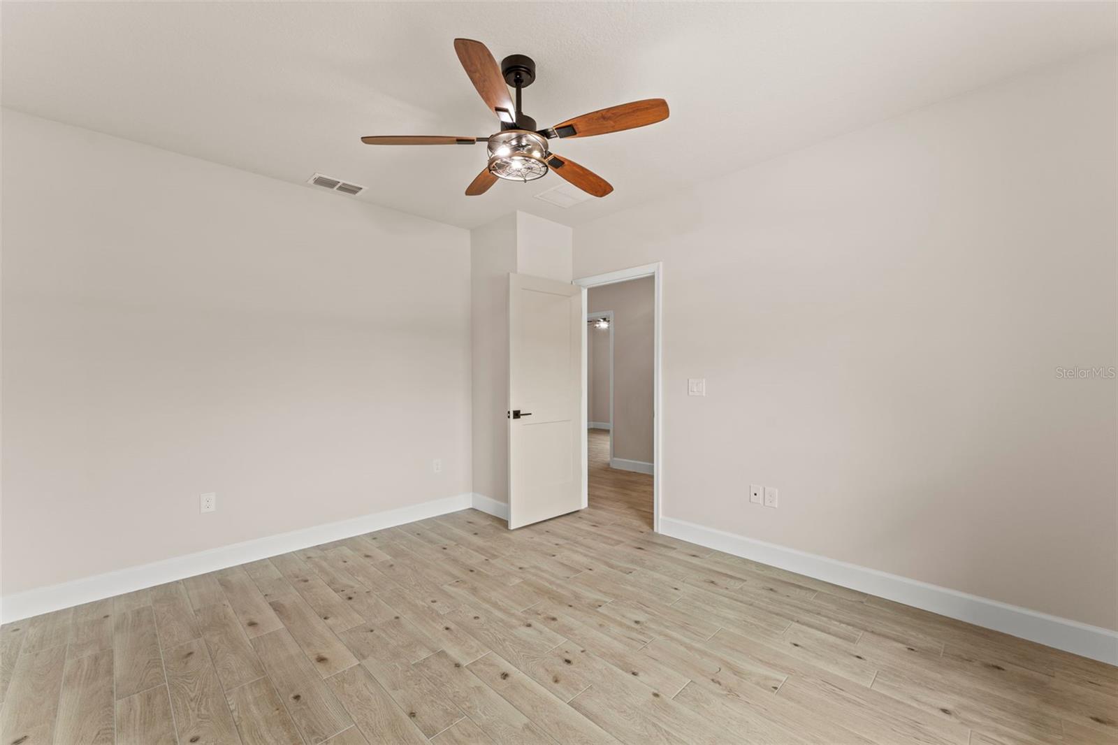 PORT MALABAR UNIT 31 LOT 26 BLK 1525 - Residential
