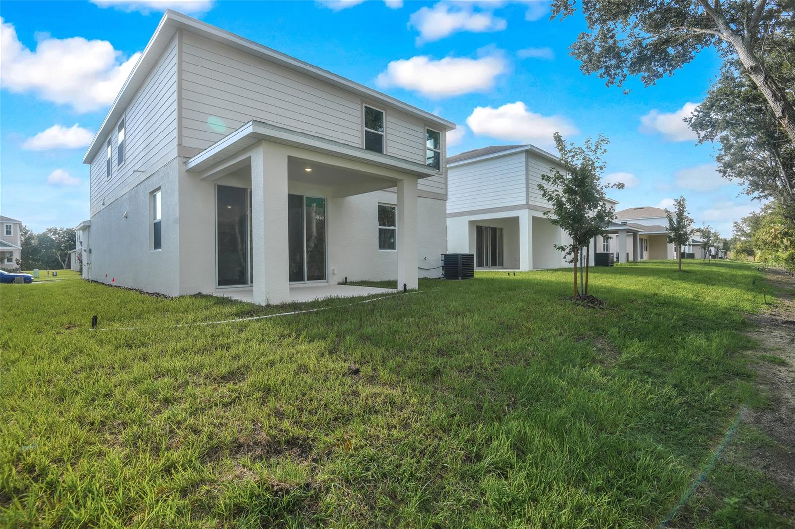 SEASONS AT SHORES OF LAKE DELL - Residential