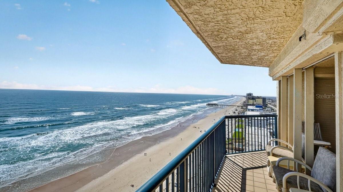 TOWERS 10 CONDO - Residential