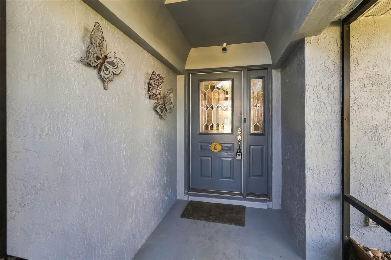 2490 ALBANY DRIVE