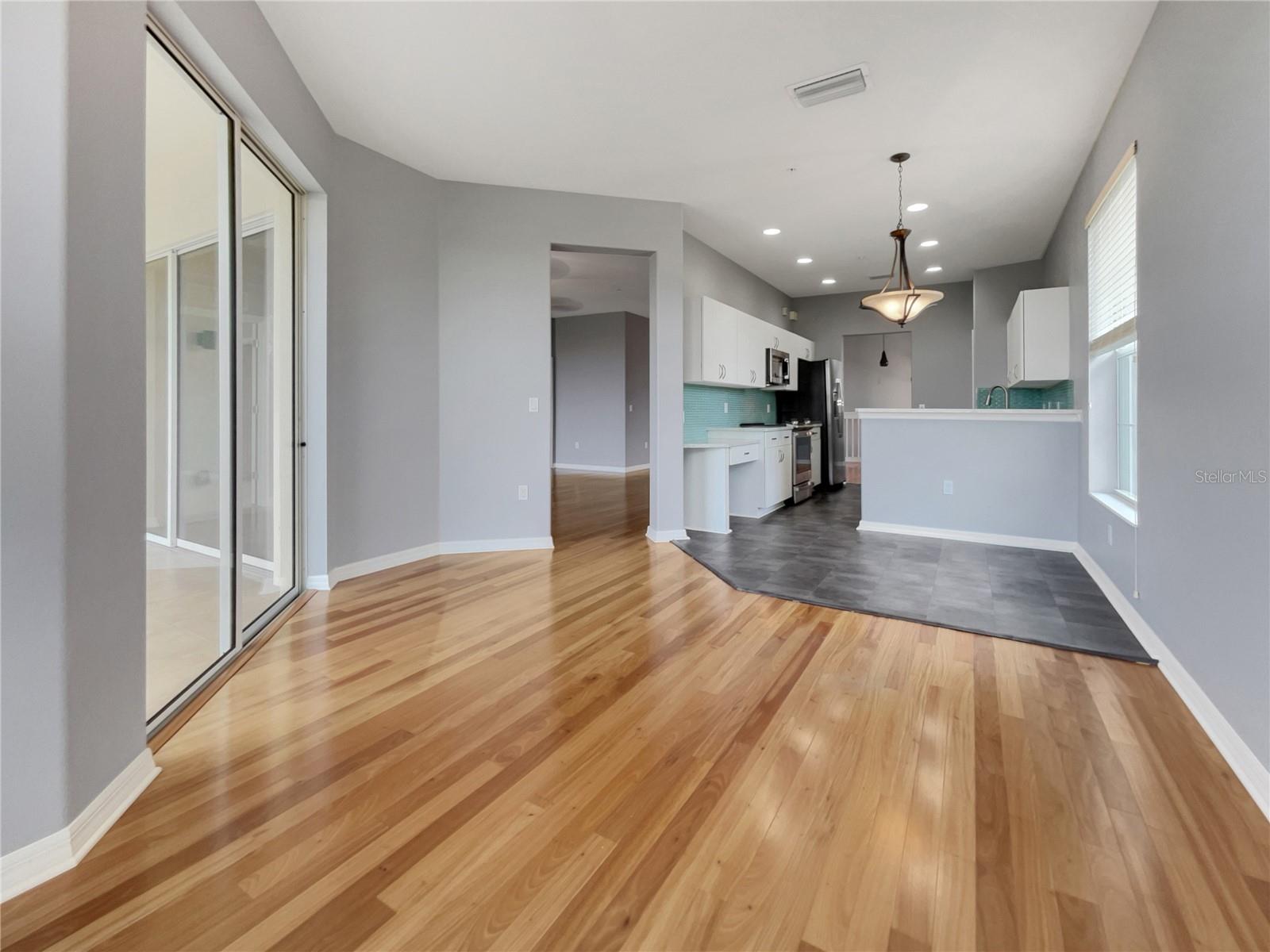 1181 BURGOS DRIVE 406