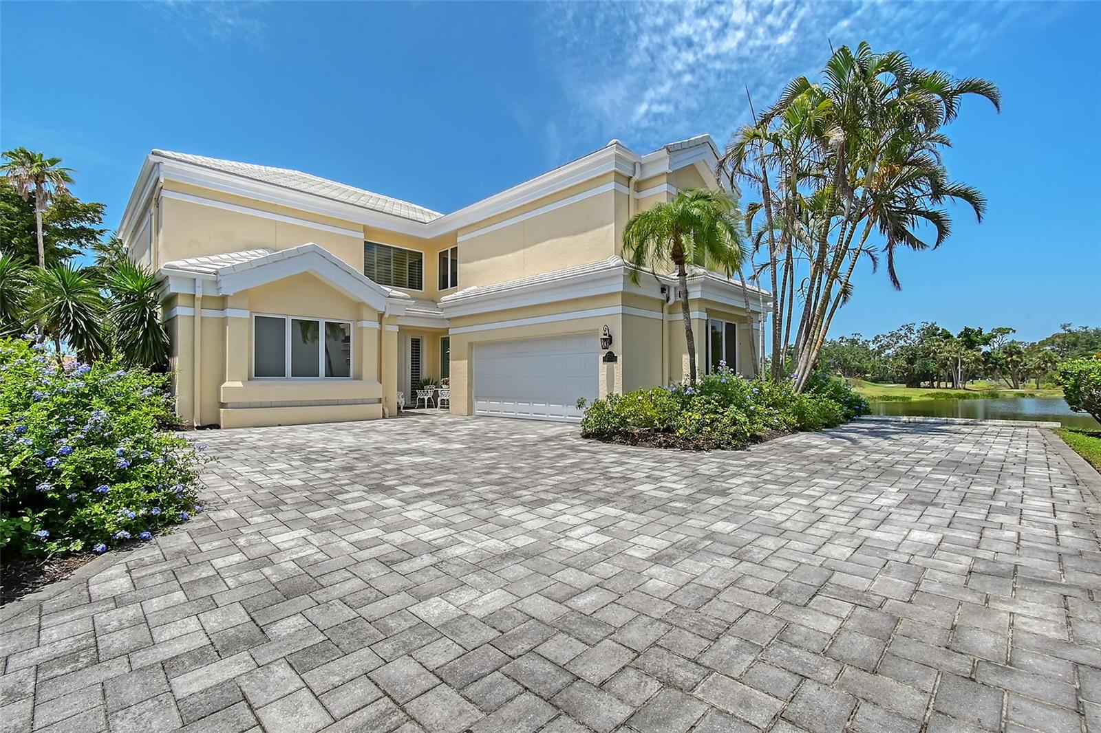 7728 CLUB LANE