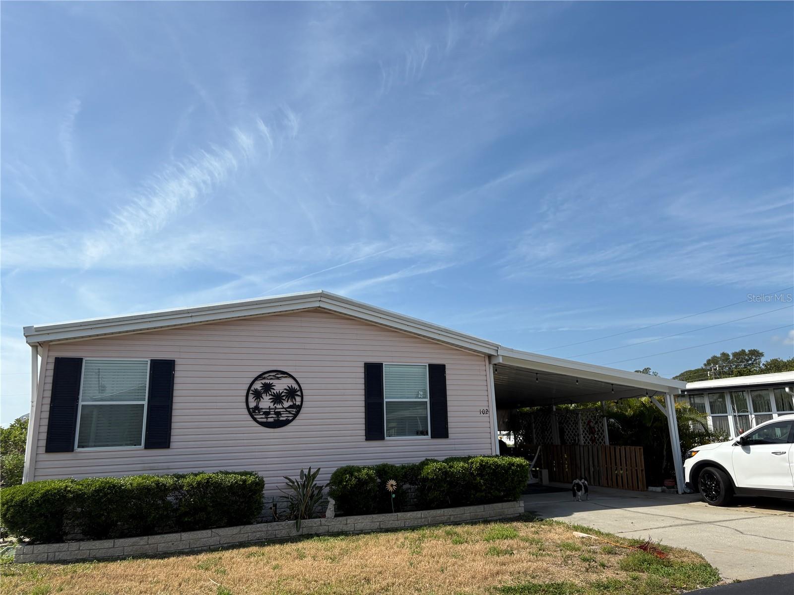 102 AMERICANA COURT NE 206