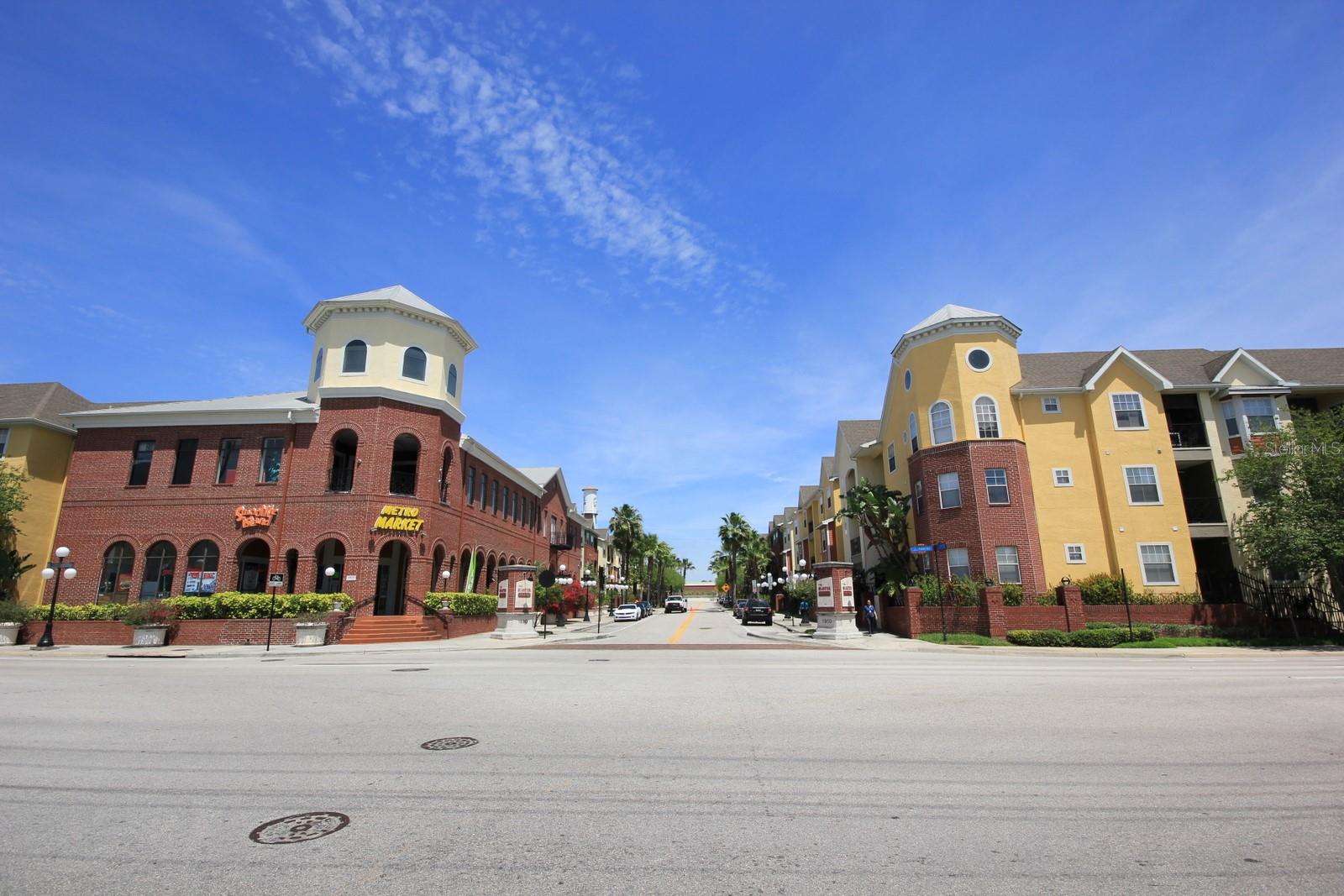 THE QUARTER AT YBOR - Residential Lease
