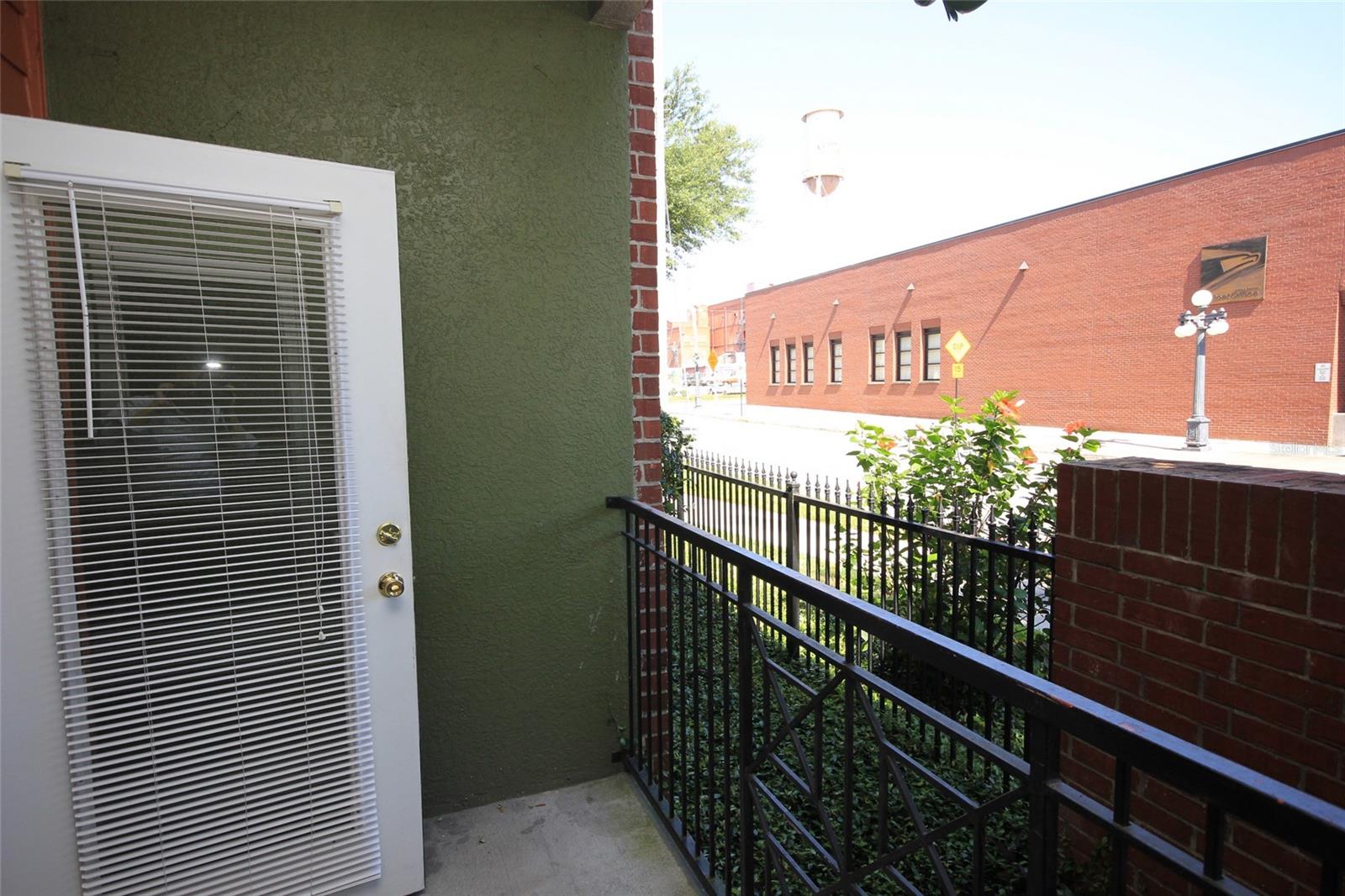 THE QUARTER AT YBOR - Residential Lease