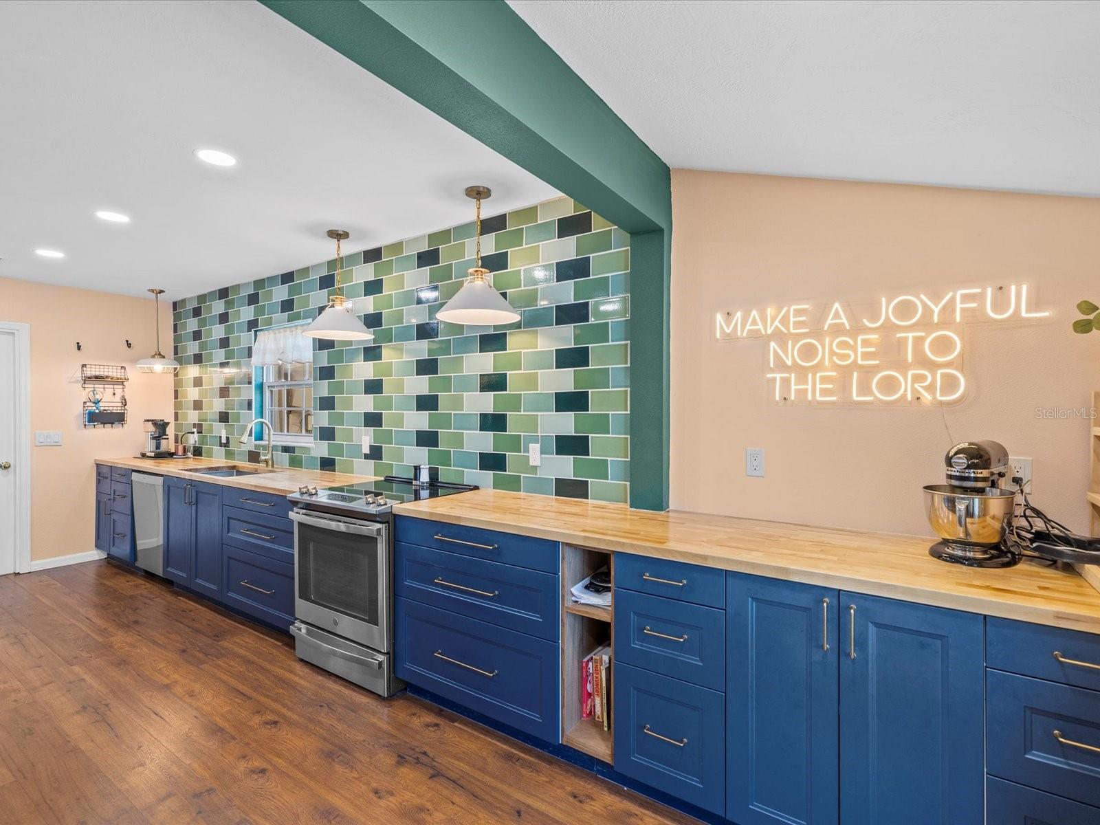 UNPLATTED - Residential