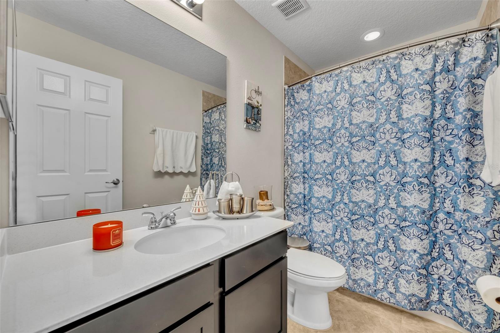 OAK RIDGE - Residential