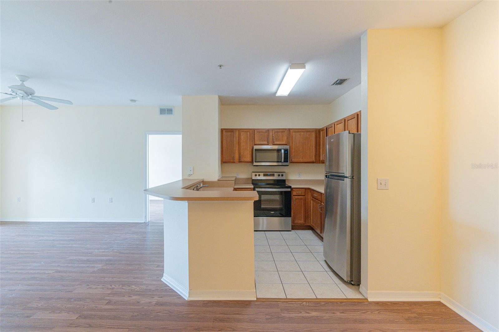 VILLA VALENCIA CONDO - Residential
