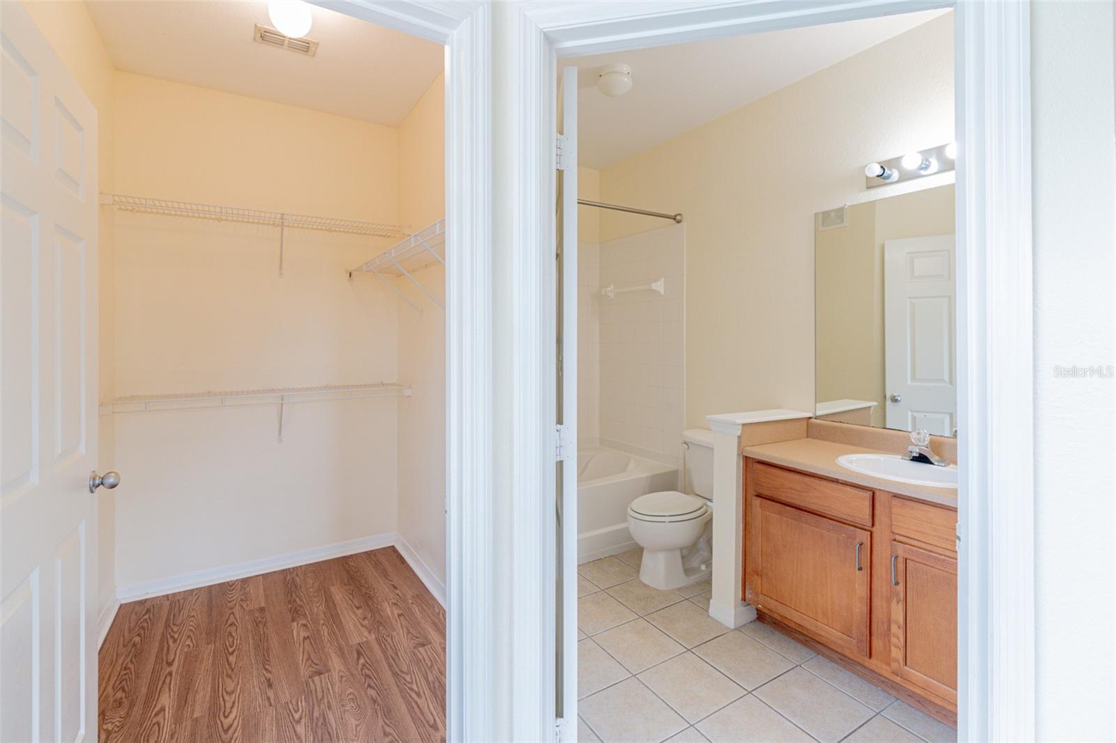 VILLA VALENCIA CONDO - Residential