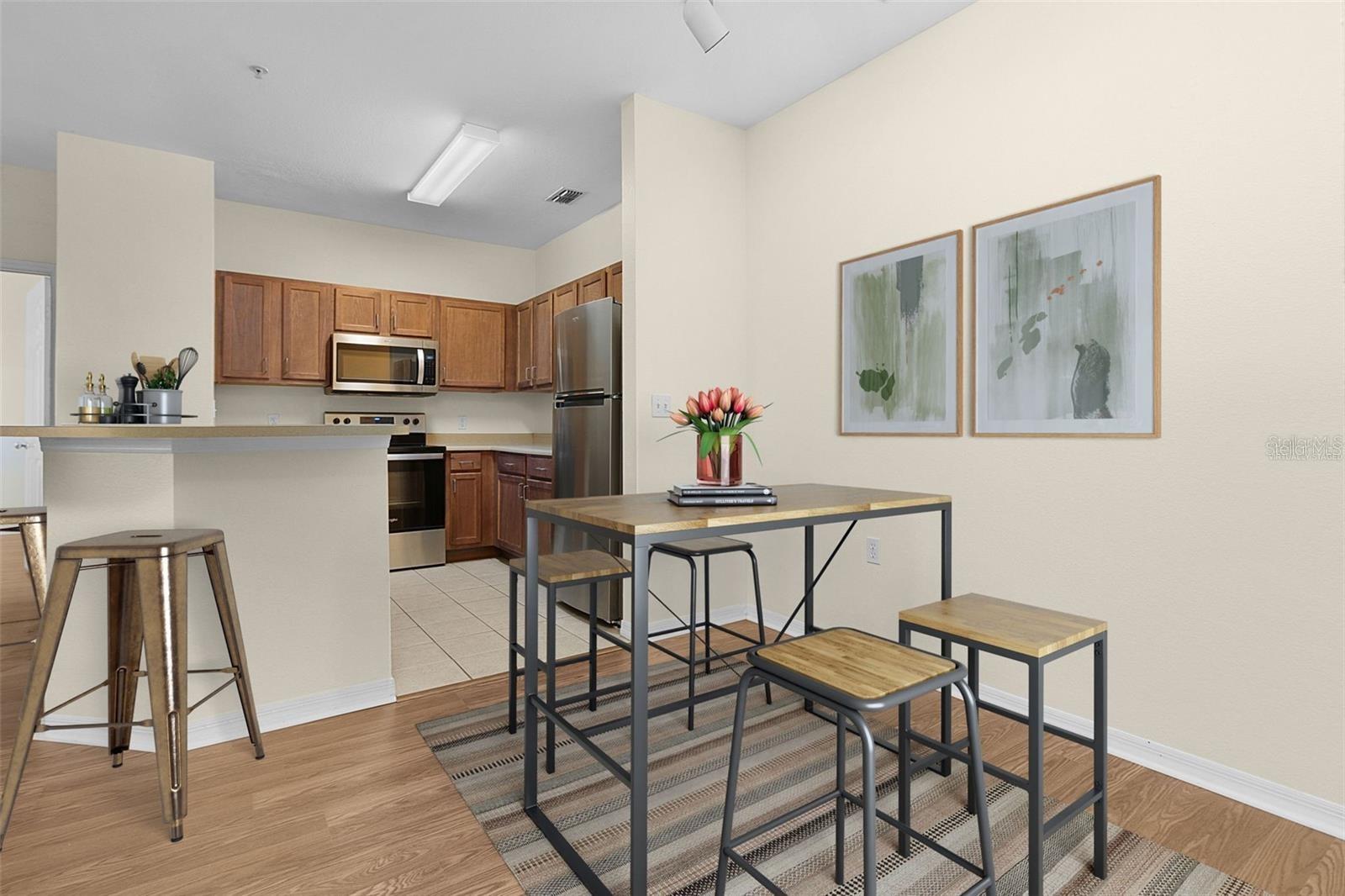 VILLA VALENCIA CONDO - Residential