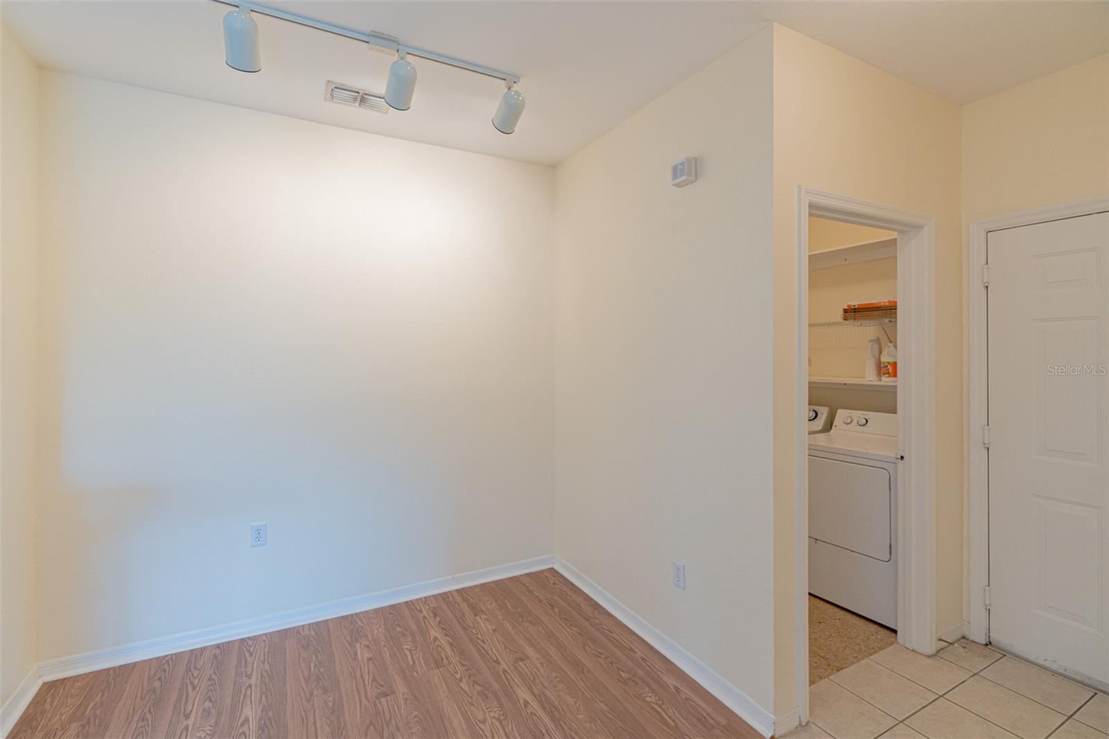 VILLA VALENCIA CONDO - Residential