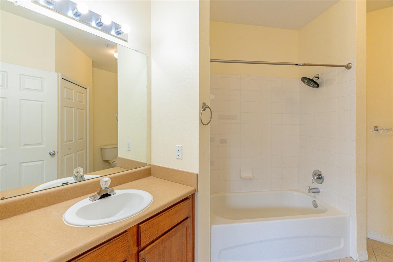 VILLA VALENCIA CONDO - Residential