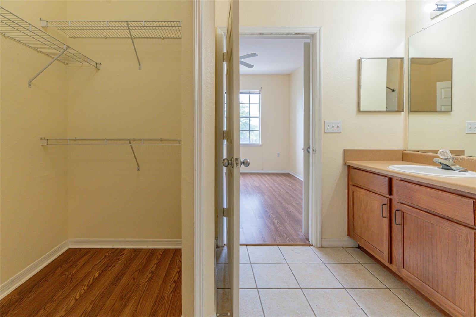 VILLA VALENCIA CONDO - Residential