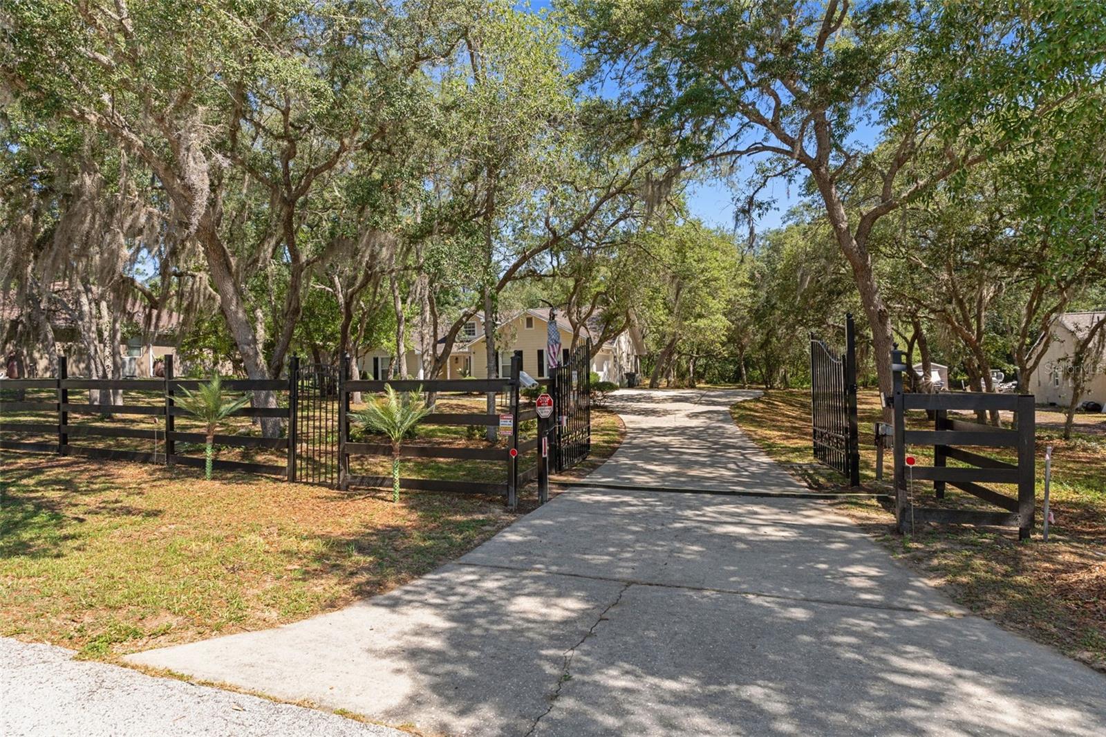CITRUS HILLS - Residential