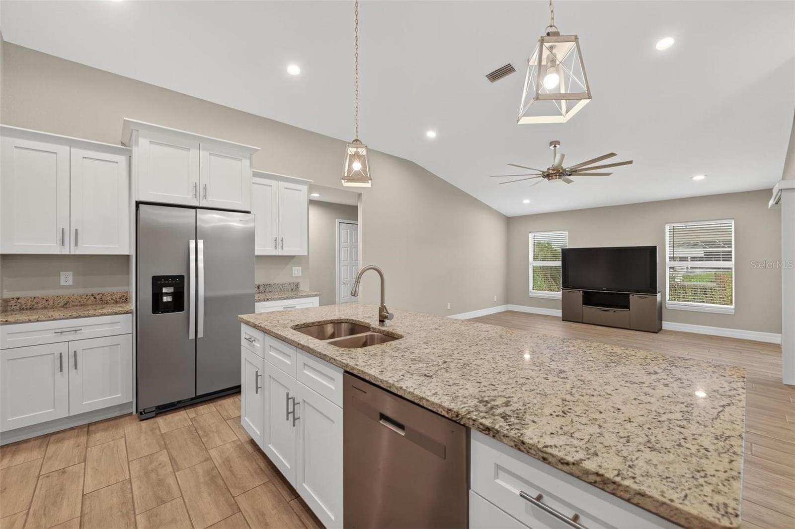 SOUTH GULF COVE - Residential