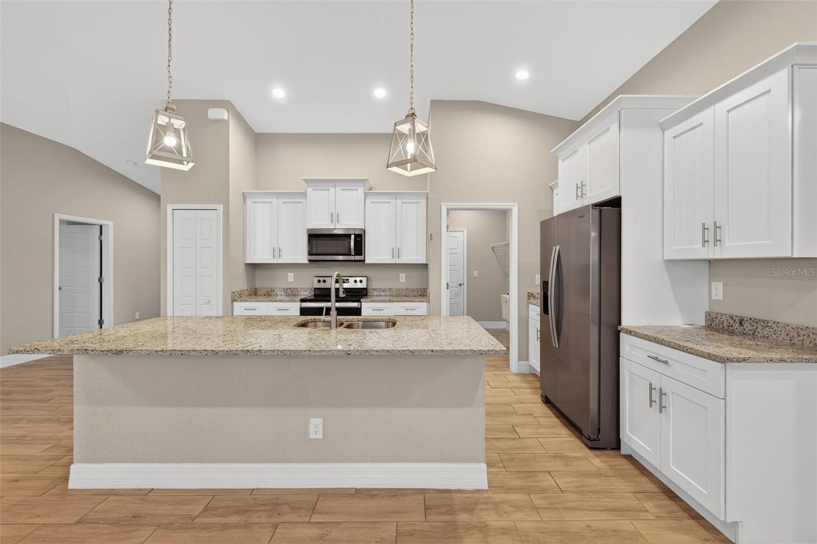 SOUTH GULF COVE - Residential