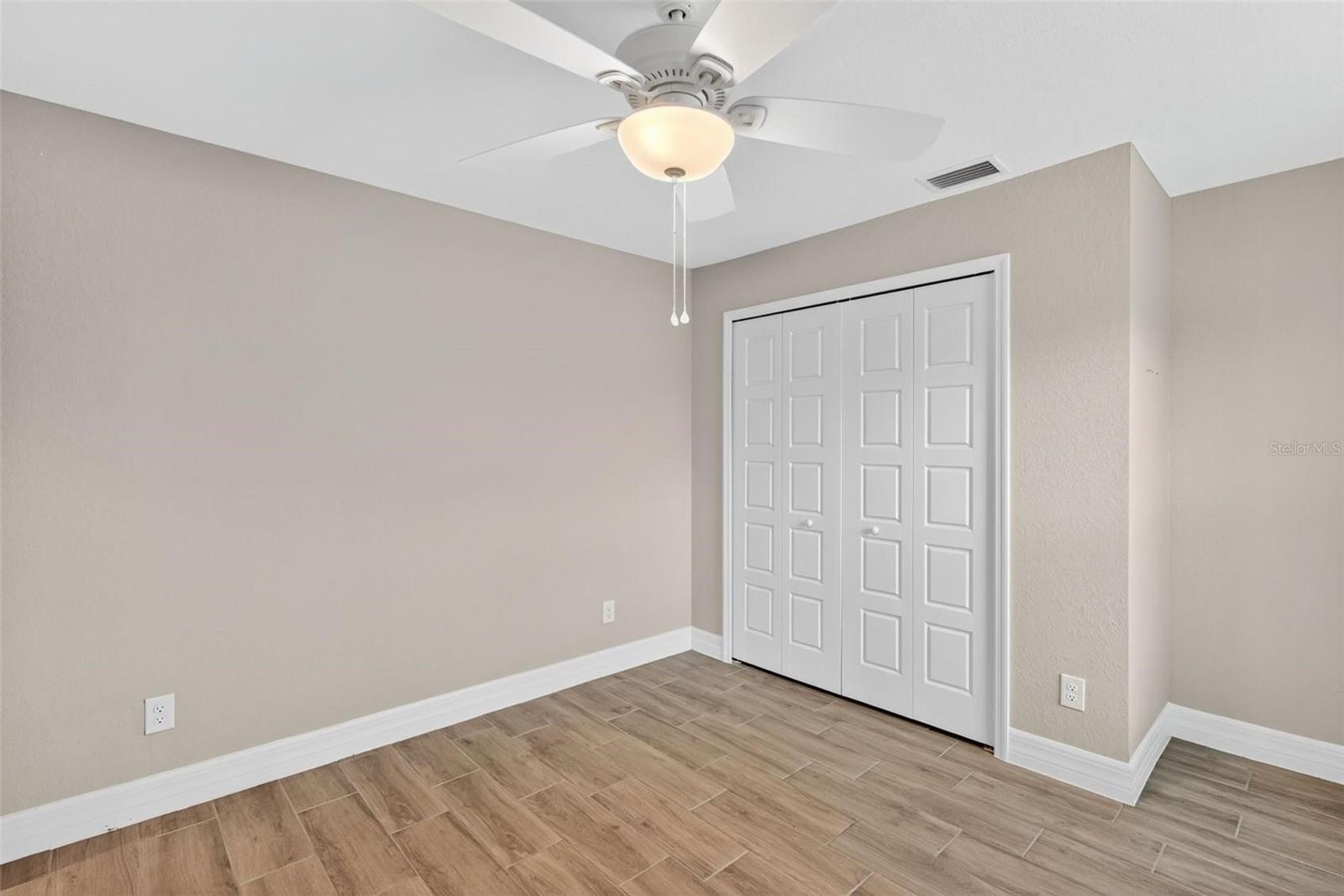 SOUTH GULF COVE - Residential