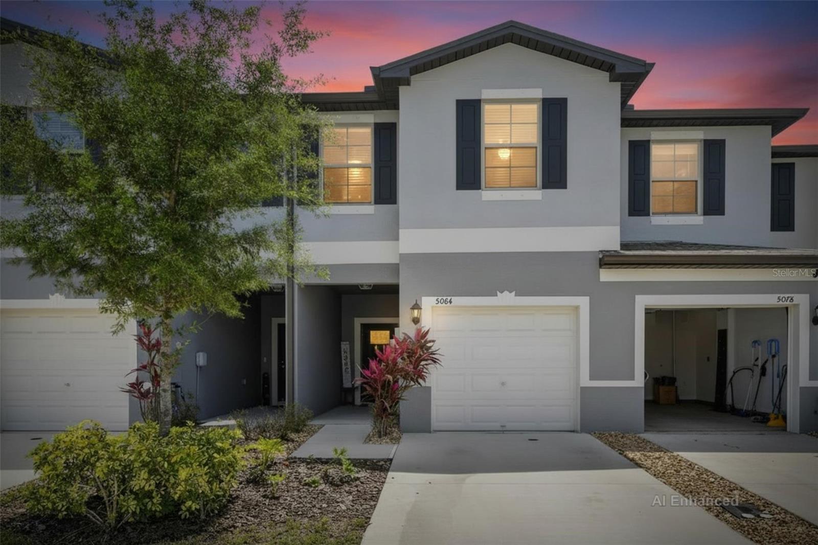 TOWNES/DARLINGTON - Residential