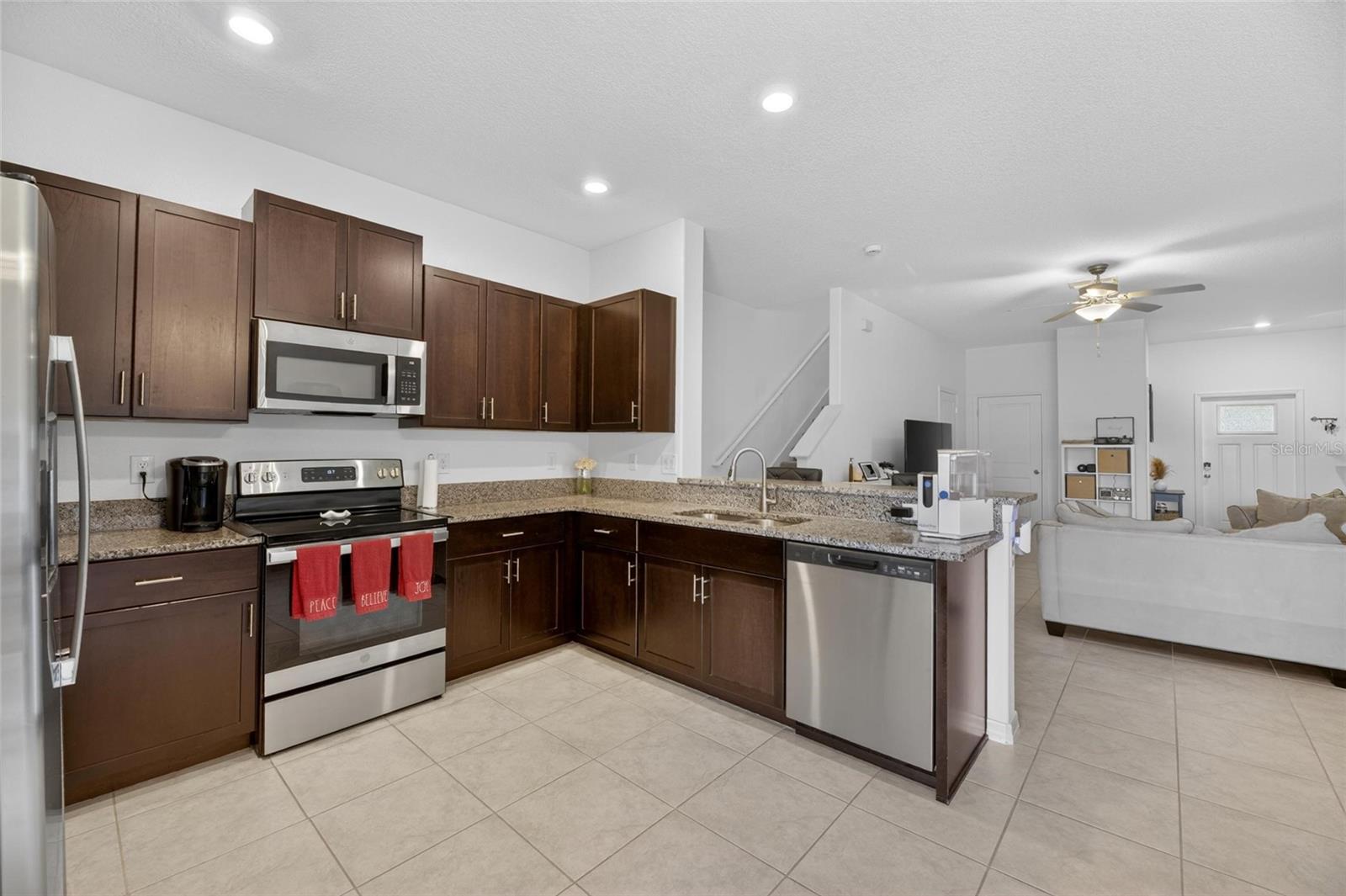 TOWNES/DARLINGTON - Residential