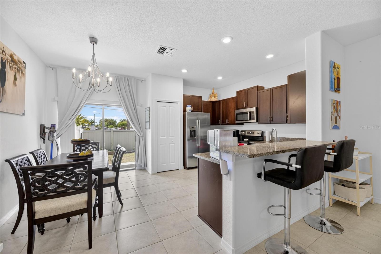 TOWNES/DARLINGTON - Residential