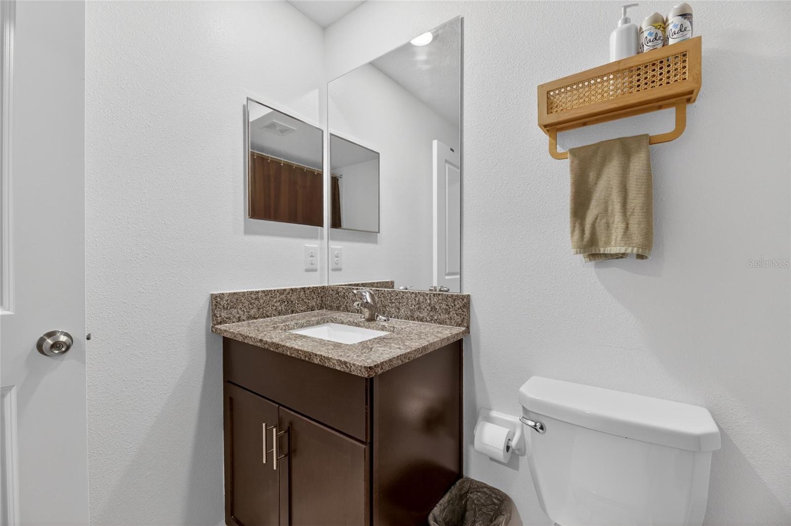 TOWNES/DARLINGTON - Residential