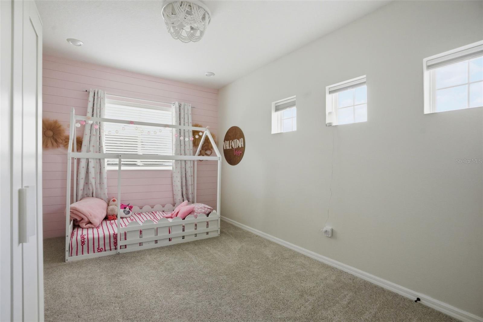 PERSIMMON PARK - Residential