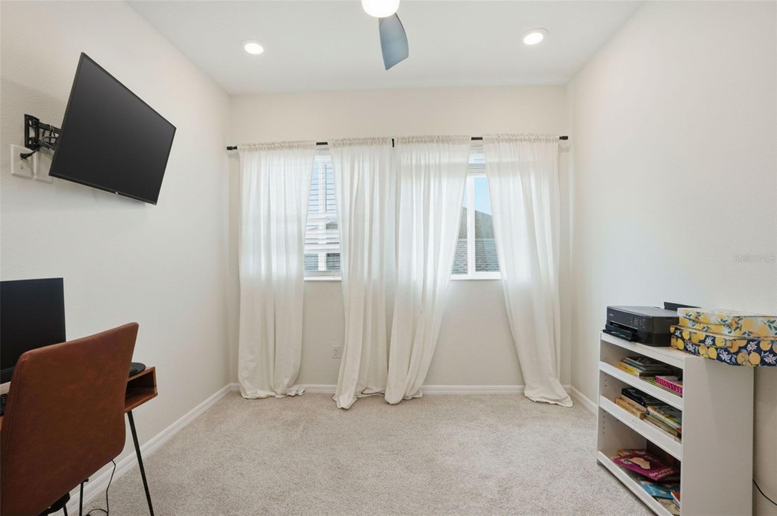 PERSIMMON PARK - Residential