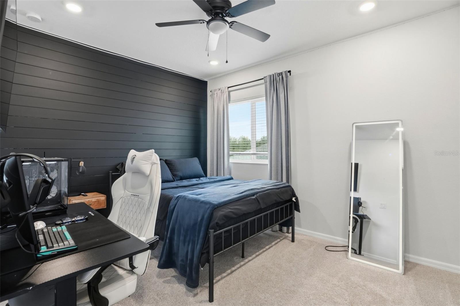 PERSIMMON PARK - Residential