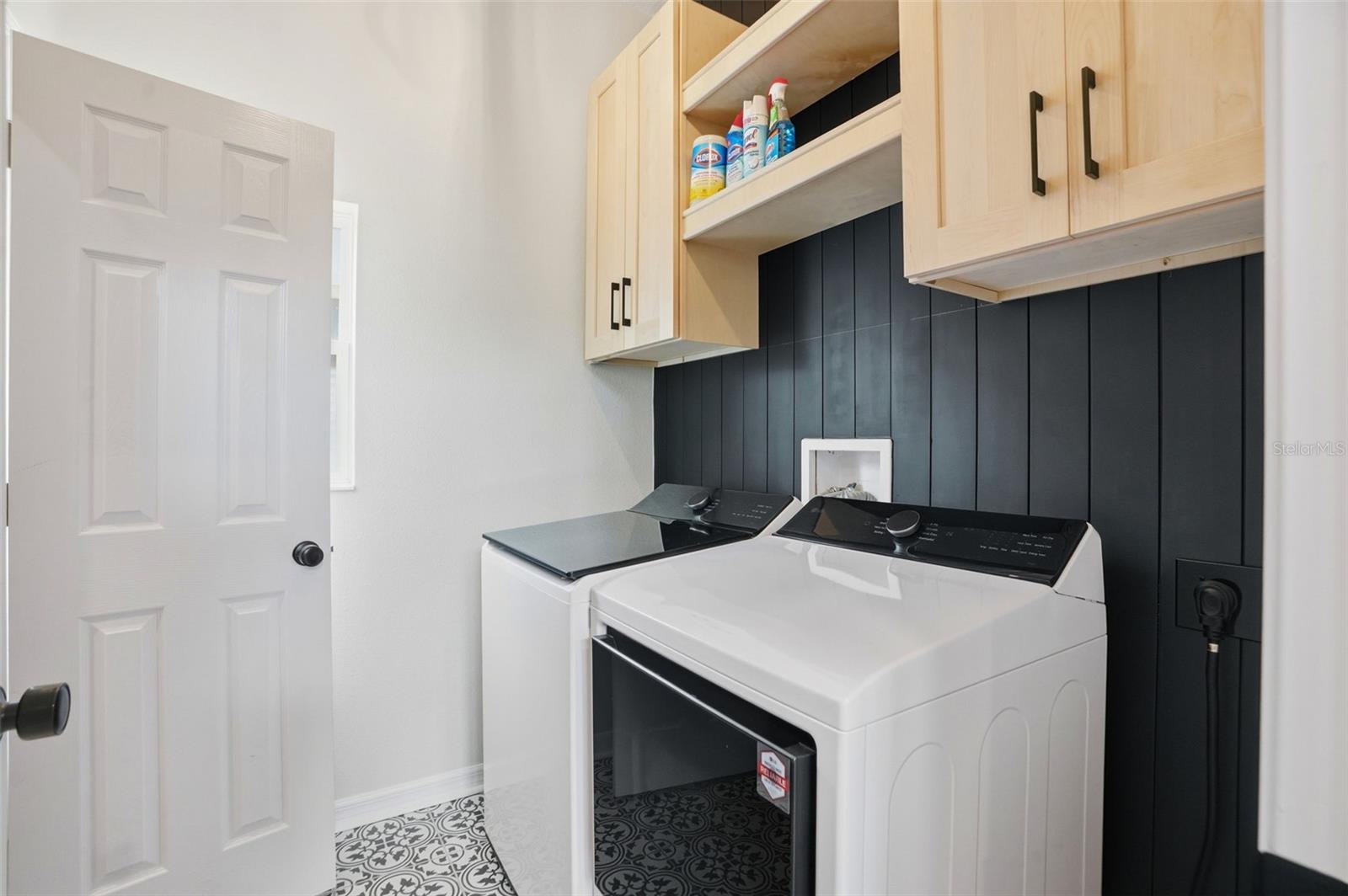 PERSIMMON PARK - Residential