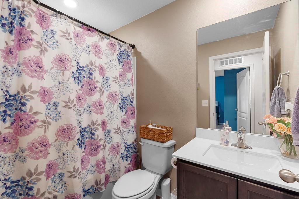 KENSINGTON VIEW - Residential