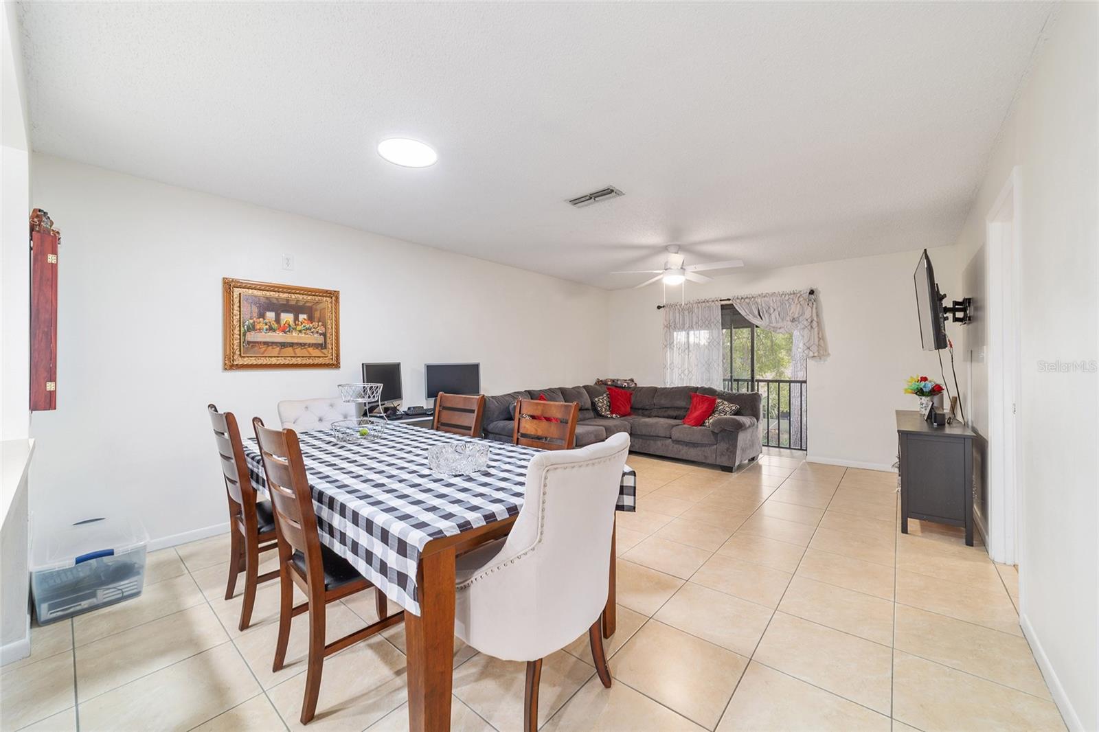 PADDOCK OAKS - Residential