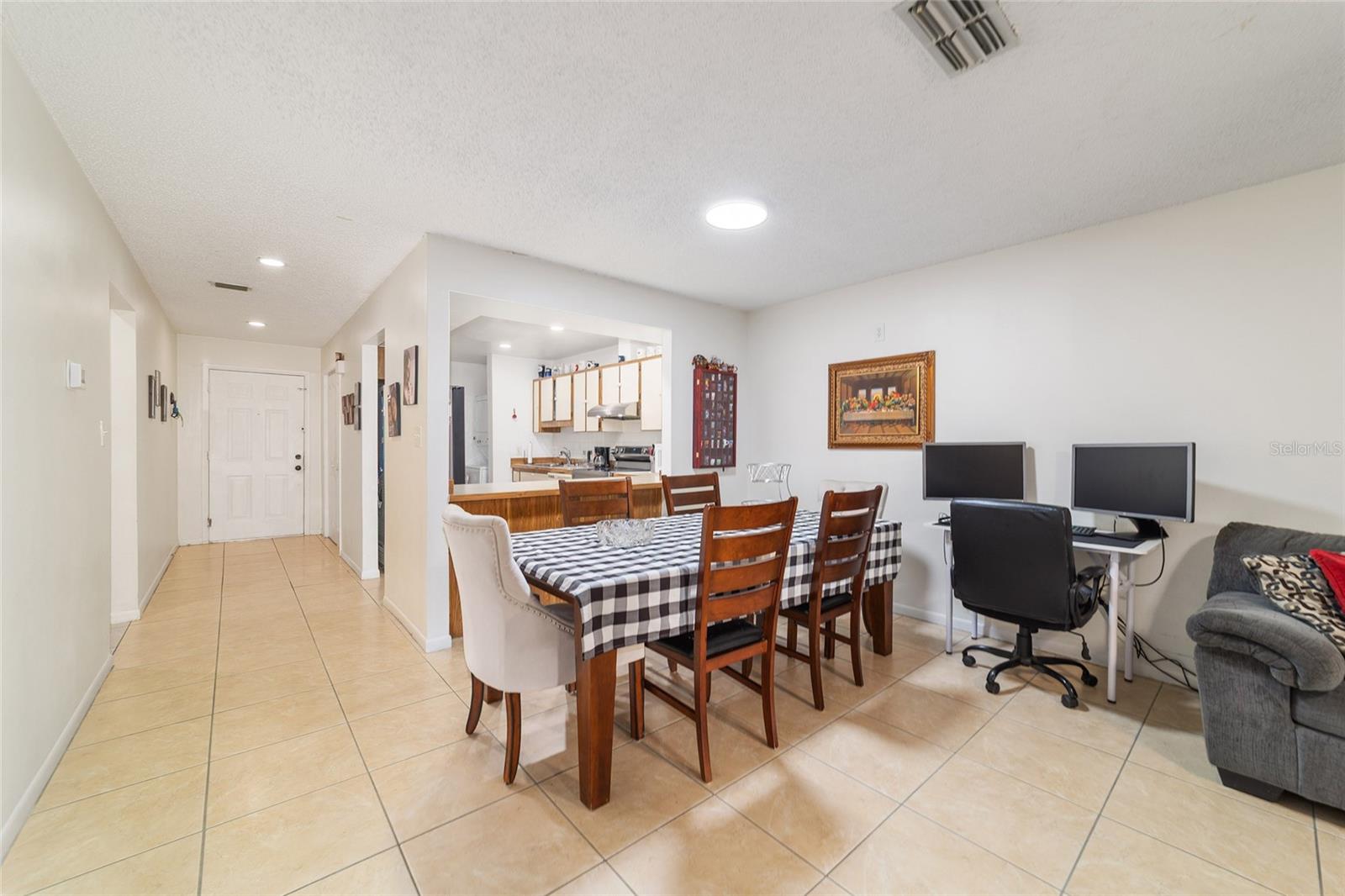 PADDOCK OAKS - Residential