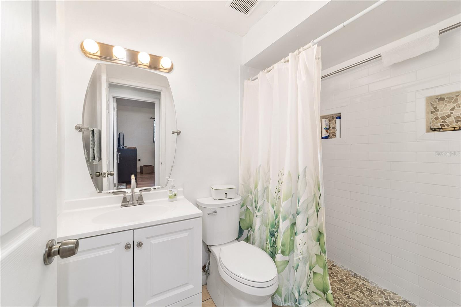 PADDOCK OAKS - Residential