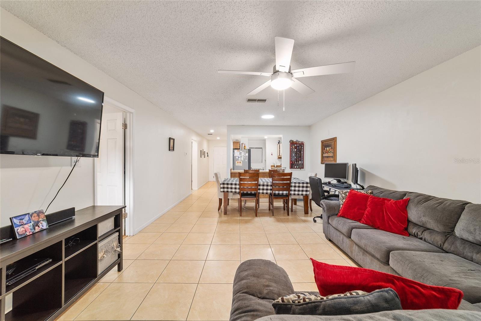 PADDOCK OAKS - Residential