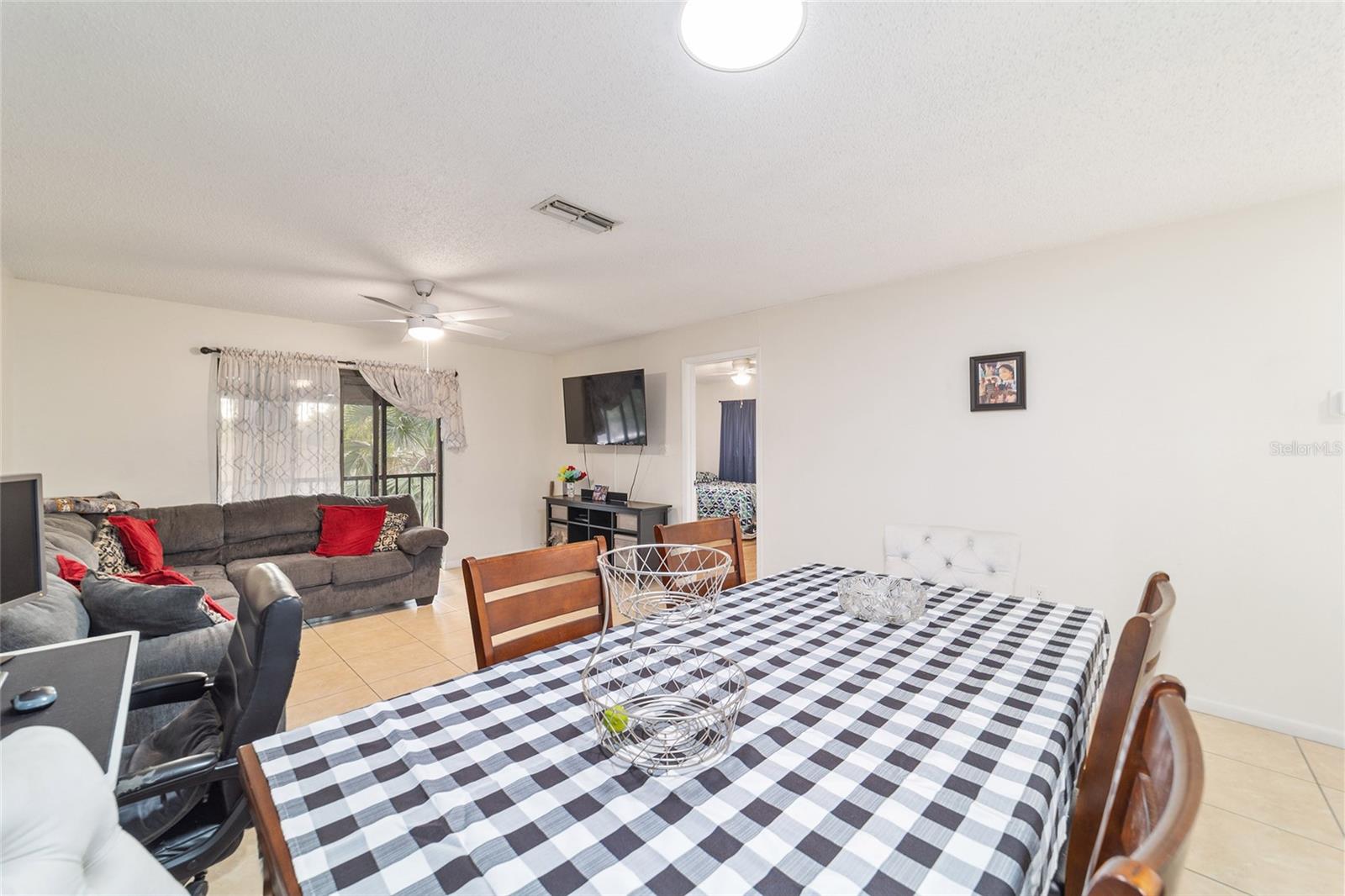 PADDOCK OAKS - Residential