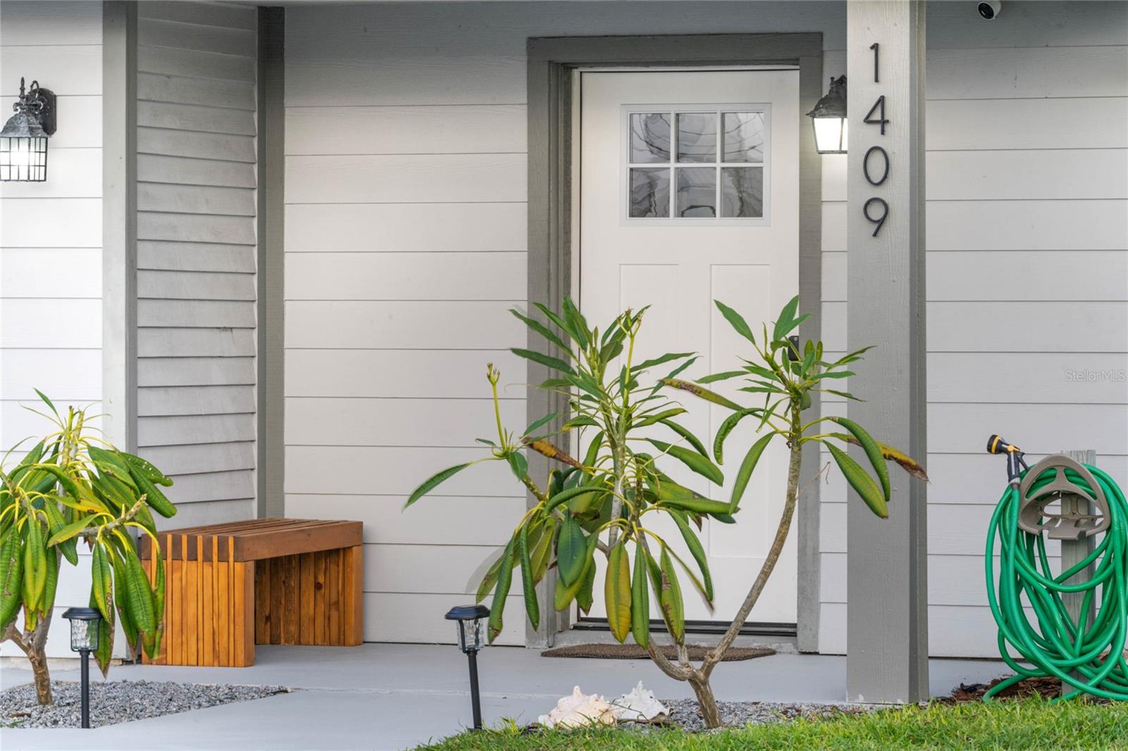 1409 SOUTHARD AVENUE