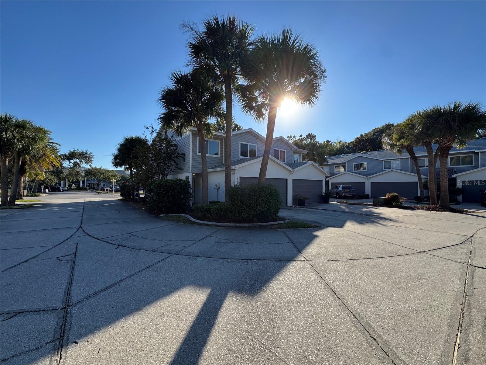 GOLFSIDE ESTATES - Residential