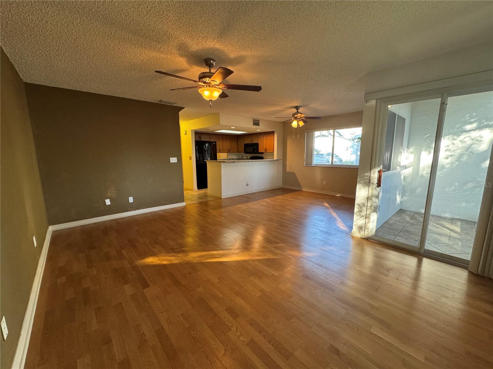 GOLFSIDE ESTATES - Residential