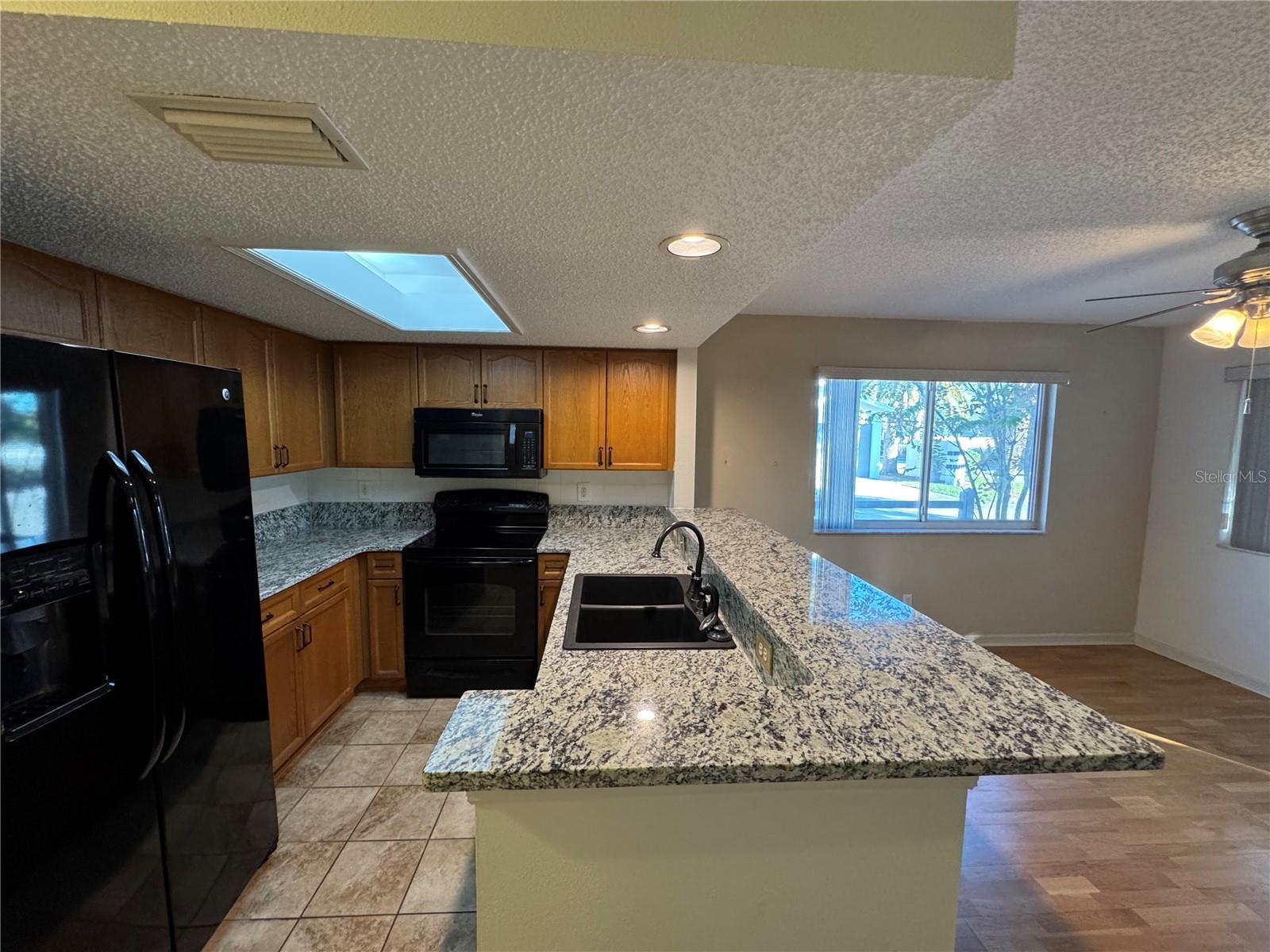 GOLFSIDE ESTATES - Residential