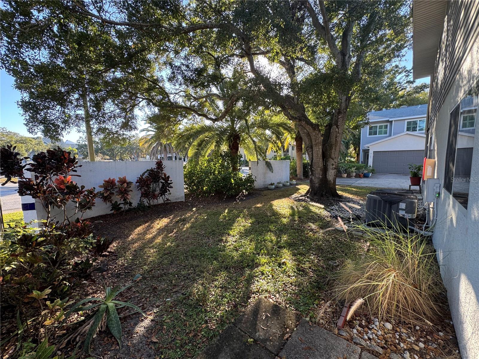 GOLFSIDE ESTATES - Residential