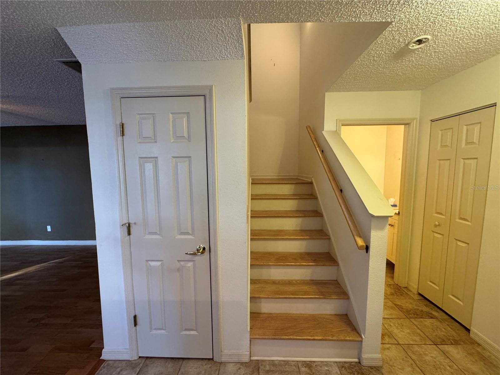 GOLFSIDE ESTATES - Residential