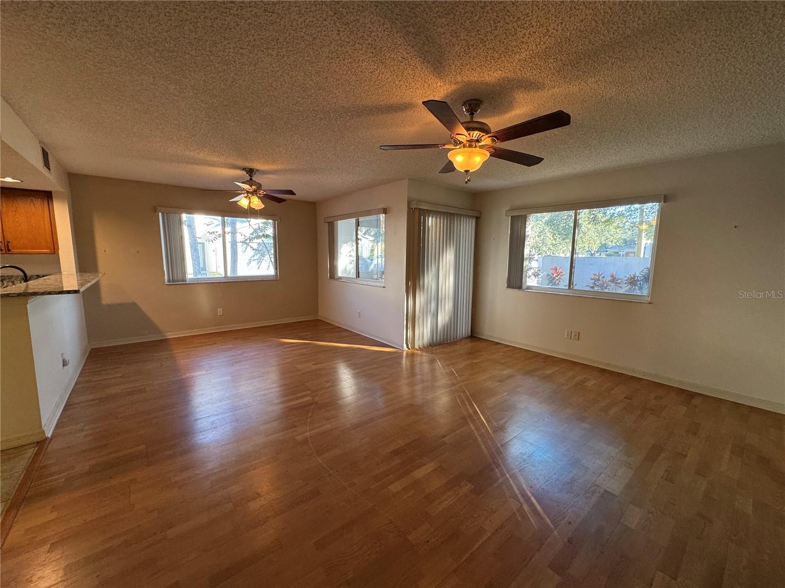 GOLFSIDE ESTATES - Residential