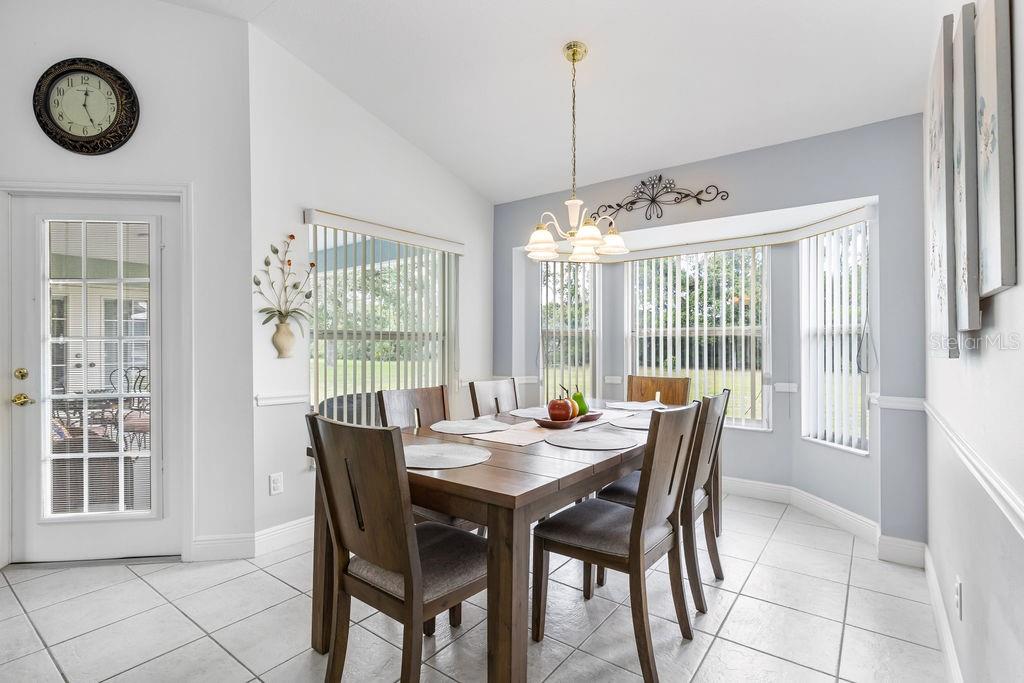 OCALA WATERWAY ESTATE - Residential Lease