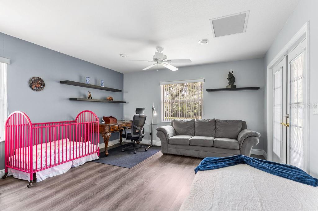 OCALA WATERWAY ESTATE - Residential Lease