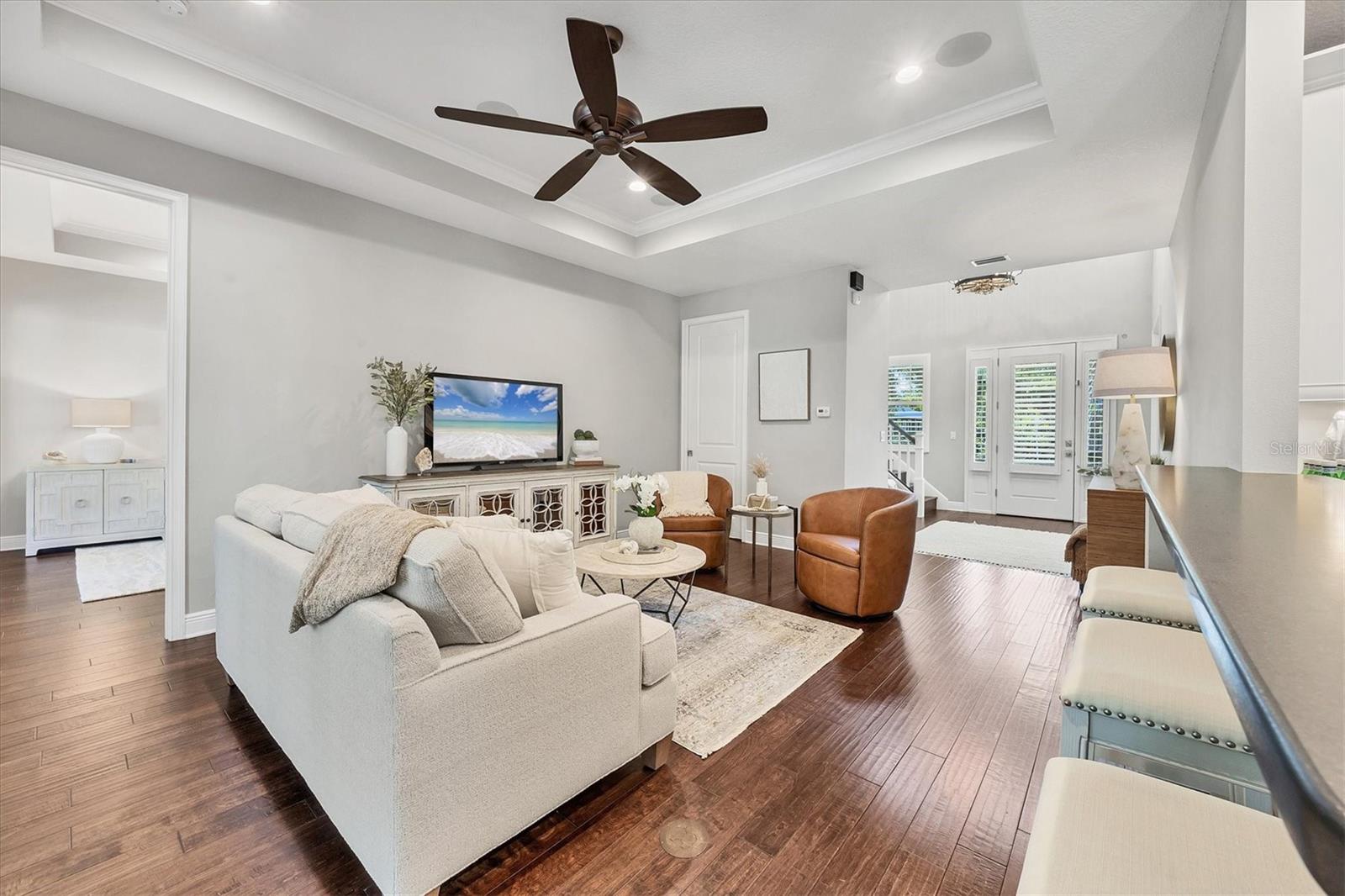GROVE HEIGHTS - Residential