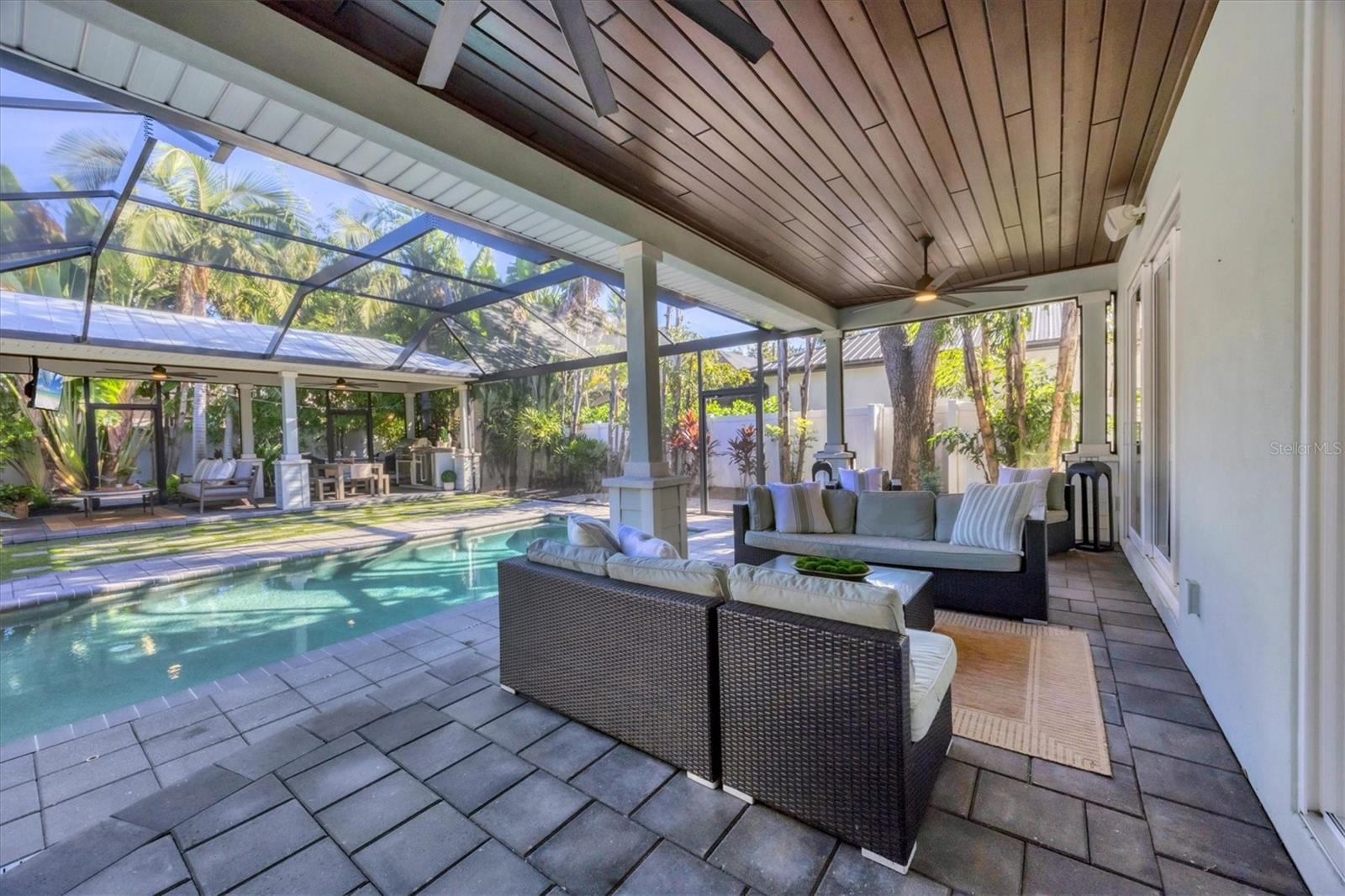 GROVE HEIGHTS - Residential
